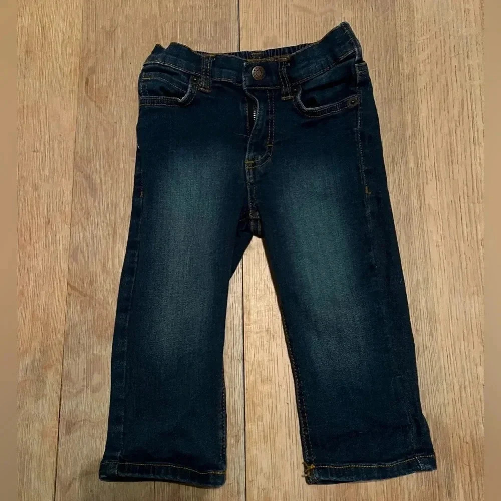 Lucky Brand Straight Leg Jeans Size 18M Dark Wash Stretchy Waist
